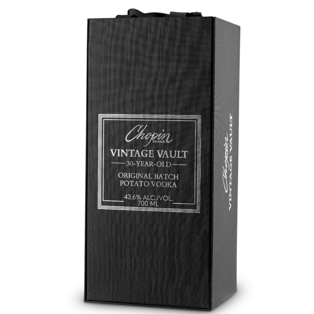 Chopin-Vintage-Vault-0,7l-30yo-giftbox